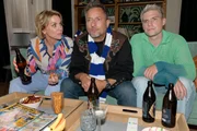 Der Familienabend von Yvonne (Gisa Zach), Michael "Michi" (Lars Pape, M.) und Moritz (Lars Pape) l&auml;uft nicht nach Plan.
