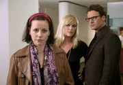 Katharina (Jule Ronstedt, vorne) muss erkennen, dass Ben (Stephan Luca) in der zickigen Betty (Cecilia Kunz) bereits eine Freundin hat.