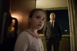 Ruby (Macey Chipping), Joey Jones (Jason Statham.