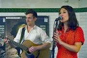 Musikerin Faustin Pont mit ihrer Band in der Pariser M&eacute;tro