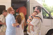 L-R: Mitchell Pritchett (Jesse Tyler Ferguson), Cameron Tucker (Eric Stonestreet)