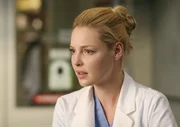 Dr. Izzie Stevens (Katherine Heigl) Dr. Izzie Stevens (Katherine Heigl)
