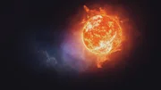 Beteigeuze ist ein Roter &Uuml;berriese mit dem tausendfachen Durchmesser unserer Sonne. Er wird voraussichtlich als Supernova enden und dabei eine 16.000-fache Strahlkraft erreichen. Damit w&auml;re diese Supernova von der Erde aus gut zu beobachten, allerdings erst in &uuml;ber 1000 Jahren.