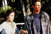 Phoebe (Alyssa Milano, l.); Leo (Brian Krause, r.)