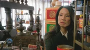 Nicht nur der aktuelle Fall bringt Chaos mit sich. Zusätzlich wird Watson (Lucy Liu) immer mehr davon überzeugt, dass Bell durch seine Freundin in Schwierigkeiten gerät ... Nicht nur der aktuelle Fall bringt Chaos mit sich. Zusätzlich wird Watson (Lucy Liu) immer mehr davon überzeugt, dass Bell durch seine Freundin in Schwierigkeiten gerät ...