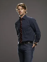 Dr. Robert Chase (Jesse Spencer)