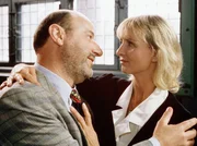 LIEBLING KREUZBERG, "Ausnahmsweise umsonst", Staffel 3, Folge 23. Manfred Krug und Diana Körner