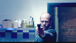 Joey (Jason Statham)