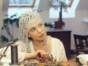 Die querschnittsgelähmte Anna Wolf ist Schmuckdesignerin, hat aber längst die Hoffnung auf eine Karriere und vor allen Dingen auf Liebe längst aufgegeben... Die querschnittsgelähmte Anna Wolf ist Schmuckdesignerin, hat aber längst die Hoffnung auf eine Karriere und vor allen Dingen auf Liebe längst aufgegeben...