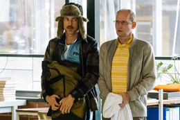 l-r: Peter Mertens (Florian David Fitz), Bernd Vogel (Torben Kessler)