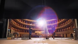 Flugprobe mit Papageno-Darsteller Michael Nagl.