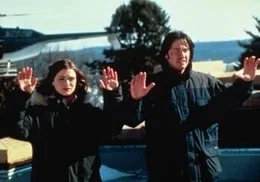 Lilly Sinclair (Rachel Weisz)  und Eddie Kasalivich (Keanu Reeves)