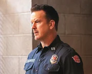 Captain Sean Beckett (Josh Randall). Captain Sean Beckett (Josh Randall).