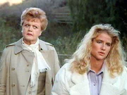 Jessica (Angela Lansbury) versucht gemeinsam mit der Schwester des Toten, Linda Bonner (Ciny Fischer), den Mord aufzukl&auml;ren.