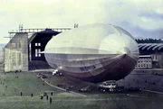 Erster Flug Graf Zeppelin. Erster Flug Graf Zeppelin.
