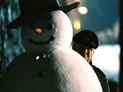 Der Weihnachtsfilm mit Horst Krause. Polizeihauptmeister Krause (Horst Krause) will im idyllischen Schönhorst mit seinen Schwestern Elsa und Meta in deren Gasthof Weihnachten feiern. Marie Dost mit ihrem Sohn Fabian muss im Gasthof Krause Station machen.