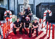 Von links: Victor Tan (David Lim), Dominique Luca (Kenny Johnson), Daniel 'Hondo' Harrelson (Shemar Moore), David 'Deacon' Kay (Jay Harrington) und Jim Street (Alex Russell)