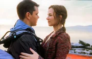 L-R: Bourne (Matt Damon) und Marie (Franka Potente)