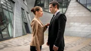 K&ouml;nnen sie sich vertrauen? Fiona (Marlene Tanczik) mit ihrem Besch&uuml;tzer Jan (Tobias Oertel).