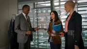 Richter Amadou Ciss&eacute; (Errol Trotman-Harewood, li.) mit der Justizmitarbeiterin Rasha (Sabrina Amali) und Firmenerbin Claire (Anne M&uuml;ller).