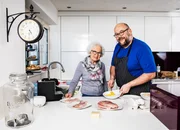 Mischa Sutter (r.) mit seiner Mutter Heidi Sutter Mischa Sutter (r.) mit seiner Mutter Heidi Sutter