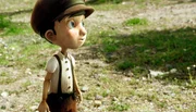 Pinocchio macht, was er will. Ohne sich groß Gedanken zu machen. Und damit sorgt die kleine, lustige und quicklebendige Holzfigur mitunter ganz schön für Chaos. Wenn er nicht die Wahrheit sagt, beginnt Pinocchios Nase zu wachsen.   Kann auch für Teil 2 (26.12.2013 um 16:10 im Ersten) verwendet werden!