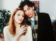 Kati Treichl (Maina Gedeck) und Jonas Meixner (Gregor Bloeb) haben schon lange ihre "große Flucht" vor dem Weihnachtsrummel nach Mauritius geplant. Doch - wie so oft - es soll alles ganz anders kommen... Kati Treichl (Maina Gedeck) und Jonas Meixner (Gregor Bloeb) haben schon lange ihre "große Flucht" vor dem Weihnachtsrummel nach Mauritius geplant. Doch - wie so oft - es soll alles ganz anders kommen...