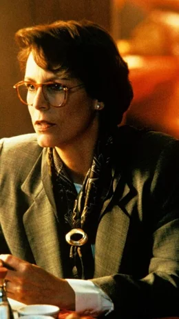 Helen (Jamie Lee Curtis)  Die Verwendung des sendungsbezogenen Materials ist nur mit dem Hinweis und Verlinkung auf TVNOW gestattet.