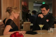 Claire Dunphy (Julie Bowen), Phil Dunphy (Ty Burrell) Claire Dunphy (Julie Bowen), Phil Dunphy (Ty Burrell)