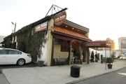 Der "Spanish Pavillion" braucht Hilfe und Gordon Ramsey gibt sein Bestes, um das Restaurant vor dem Bankrott zu retten ...