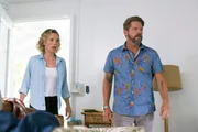 Juliet Higgins (Perdita Weeks, l.) und Orville "Rick" Wright (Zachary Knighton)  +++