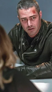 Kelly Severide (Taylor Kinney)