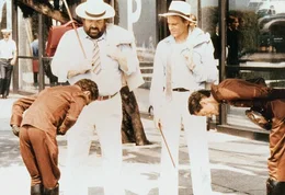 Bud Spencer (Greg Wonder / Antonio Coimbra), Terence Hill (Elliot Vance / Sebastiano Coimbra).