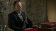 Ist ein Meister im logisch Denken und Kombinieren: Holmes (Jonny Lee Miller) ...