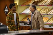 Franco (Jermaine Fowler, l.); Arthur (Judd Hirsch, r.)