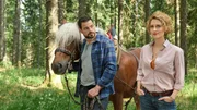Ein Sommer im Schwarzwald Ihre Idylle gerät ins Wanken: Wanda Perdelwitz als Fiona, Richard Ulfsäter als Marc