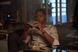 Jason Walker (Jay Ellis)