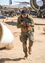 Sam Hanna (LL Cool J)