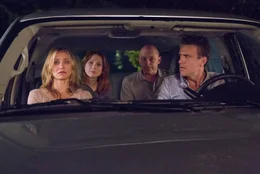 Cameron Diaz (Annie), Elie Kemper (Tess), Rob Corddry (Robby), Jason Segel (Jay).