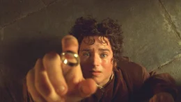 Frodo (Elijah Wood)