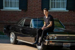 Hardin (Hero Fiennes Tiffin)