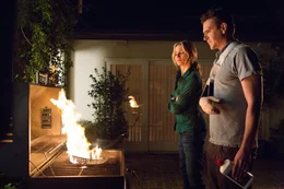 Cameron Diaz (Annie), Jason Segel (Jay).