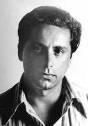 Ein Leben für die Cosa Nostra: Anthony Casso gilt als skrupelloser Mafiosi. Die Ermittlungsbehörden bezeichneten ihn als "mordsüchtigen Wahnsinnigen". Ein Leben für die Cosa Nostra: Anthony Casso gilt als skrupelloser Mafiosi. Die Ermittlungsbehörden bezeichneten ihn als "mordsüchtigen Wahnsinnigen".