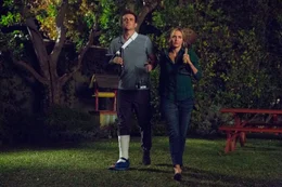 Jason Segel (Jay), Cameron Diaz (Annie).