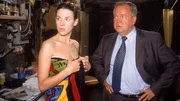 Christa (Julia Malik) ist bei der Befragung durch Kommissar Kehler (Wolfgang Bathke) sehr verunsichert.