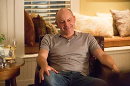 Rob Corddry (Robby).