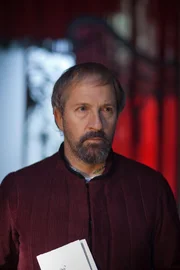 Auf wessen Seite steht Henry Stafford (Michael Maloney) wirklich? Auf wessen Seite steht Henry Stafford (Michael Maloney) wirklich?