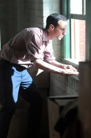 Lee Harvey Oswald (Ryan Blakely) Lee Harvey Oswald (Ryan Blakely)