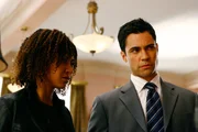 Auf Spurensuche: Kat Miller (Tracie Thoms, l.) und sein Kollege Scott Valens (Danny Pino, r.) ...