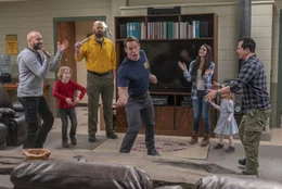 (v.l.n.r.) Mark (Keegan-Michael Key); Will (Christian Convery); Axe (Tyler Mane); Jake (John Cena); Brynn (Brianna Hildebrand); Zoey (Finley Rose Slater); Rodrigo (John Leguizamo)